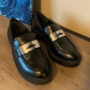 ASOS DESIGN Macrone Chunky Loafers sz 5